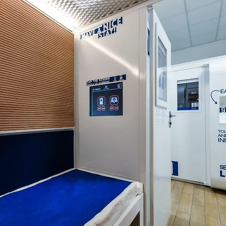 Resting Pods - Zzzleepandgo Vrn Verona Airport